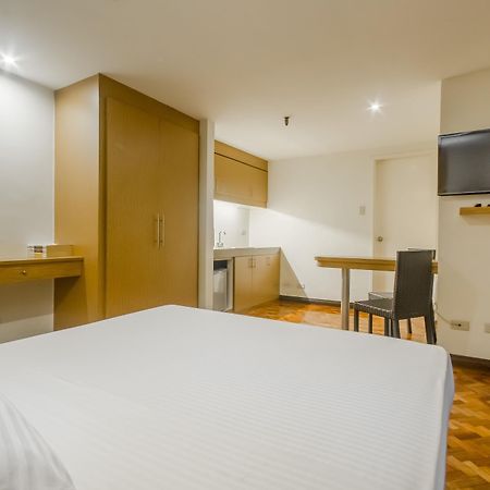 Salcedo Suites Makati City Exterior foto